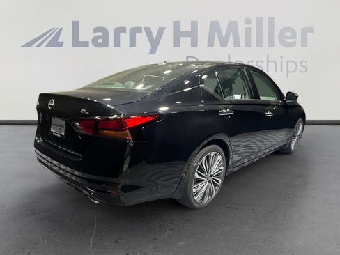 New 2025 Nissan Altima 2.5 SL image 5