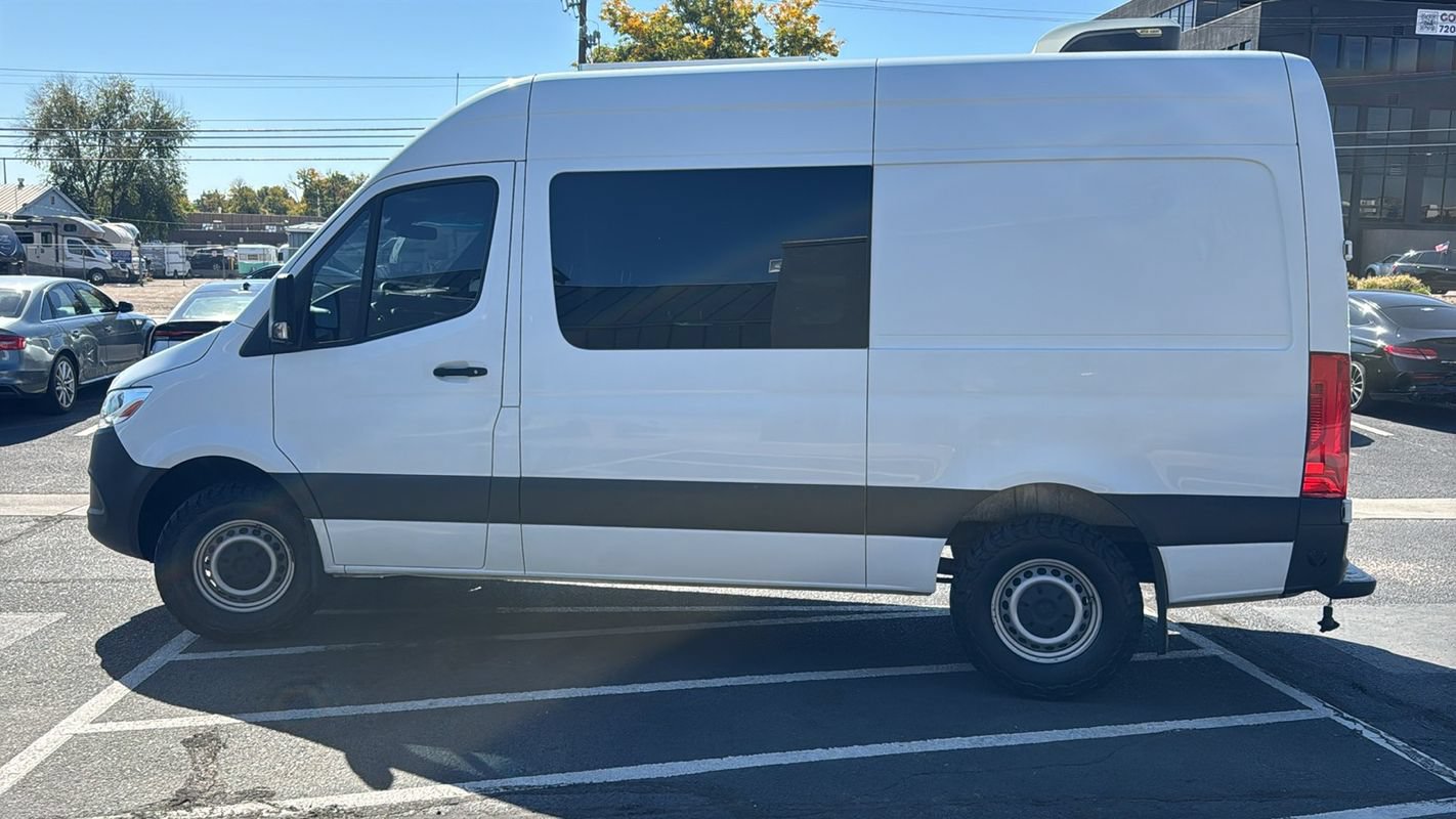 Used 2019 Mercedes-Benz Sprinter 144 image 6