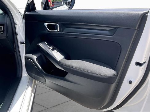 Used 2025 Honda Civic Sport image 22