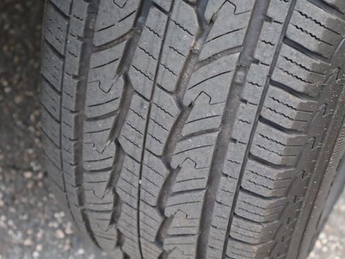 Certified 2025 Chevrolet Silverado 1500 LT image 12