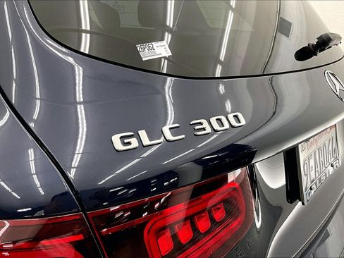 Certified 2022 Mercedes-Benz GLC 300 4MATIC image 32