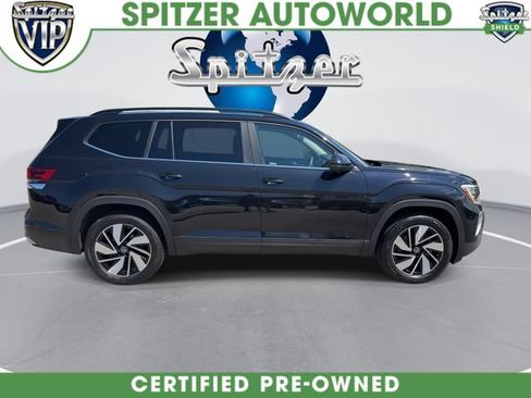 Used 2024 Volkswagen Atlas SE w/ Panoramic Sunroof Package AWD/4WD image 10