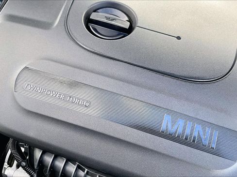 Used 2022 MINI Cooper 4-Door Hardtop image 34