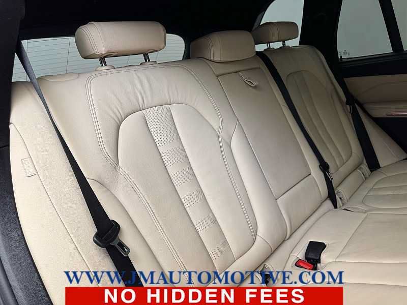 Used 2021 BMW X5 xDrive40i w/ Executive Package AWD/4WD image 19