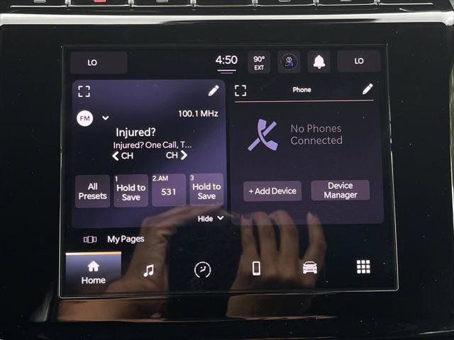 Used 2026 Jeep Grand Cherokee Laredo RWD image 24