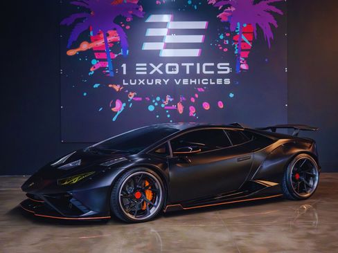 Used 2015 Lamborghini Huracan LP 610-4 image 1