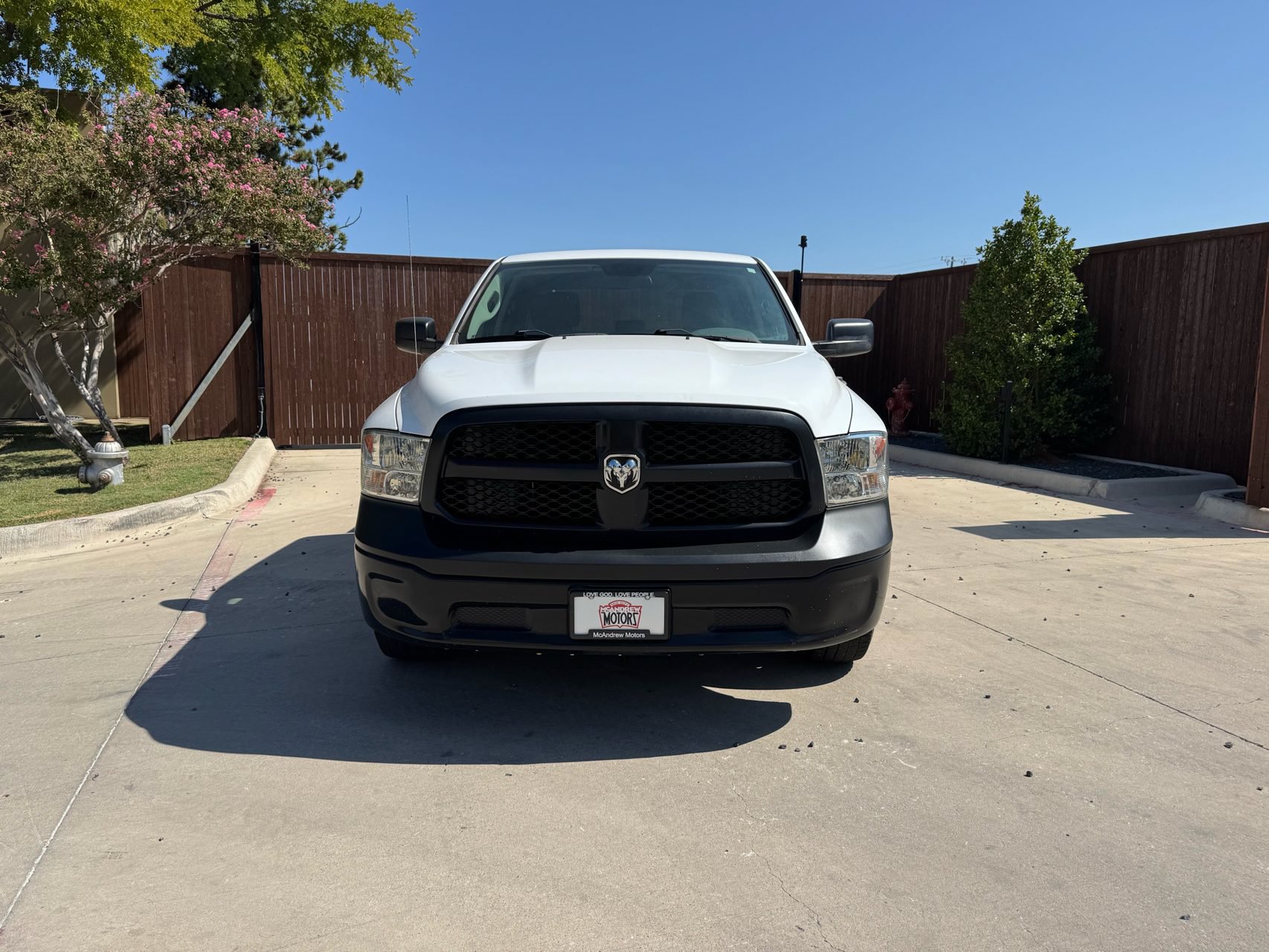 Used 2018 RAM 1500 Tradesman RWD image 1