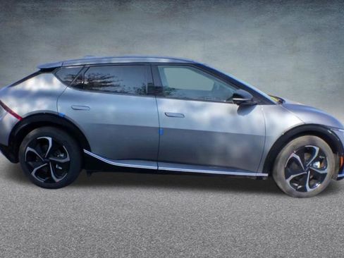 Used 2022 Kia EV6 GT-Line w/ First Edition Package AWD/4WD image 25