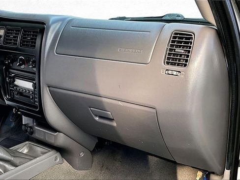 Used 2003 Toyota Tacoma 4x4 Xtracab image 21