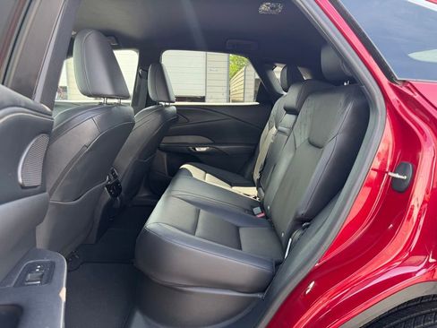 Used 2023 Lexus RX 350 FWD image 16