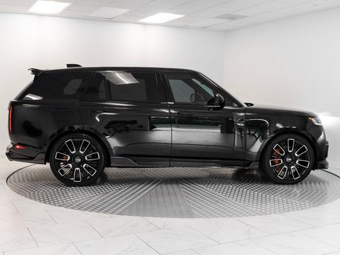 Used 2024 Land Rover Range Rover Long Wheelbase SE AWD/4WD image 4