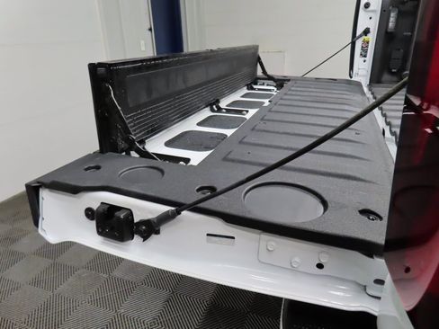 Used 2025 GMC Sierra 2500 Denali w/ Technology Package image 45