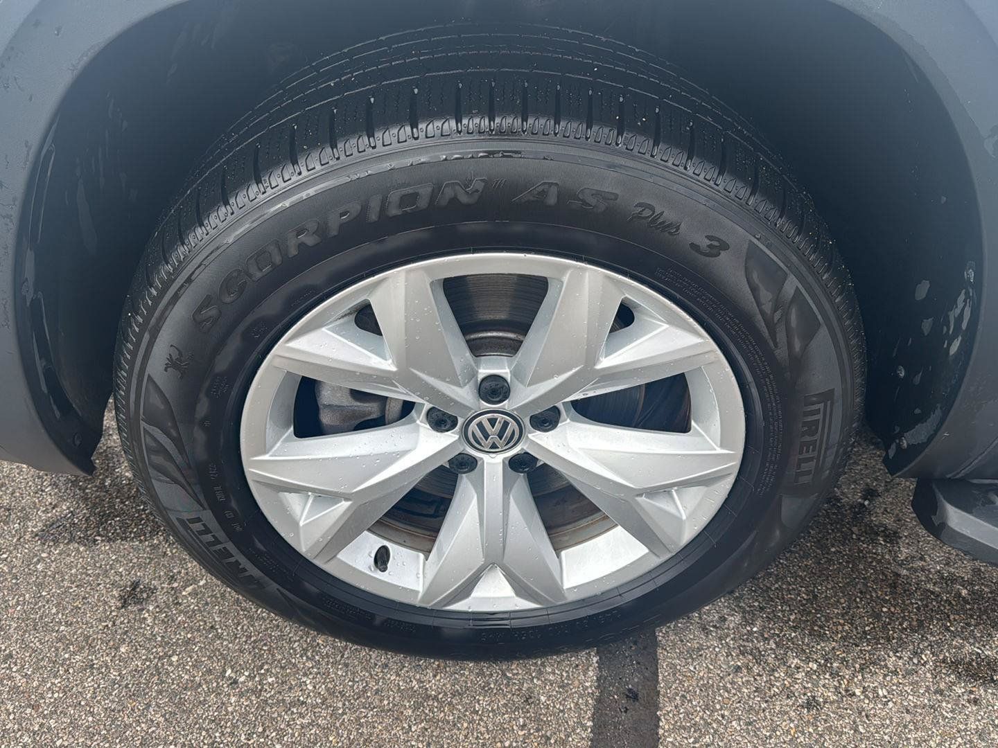 Used 2019 Volkswagen Atlas SEL AWD/4WD image 9