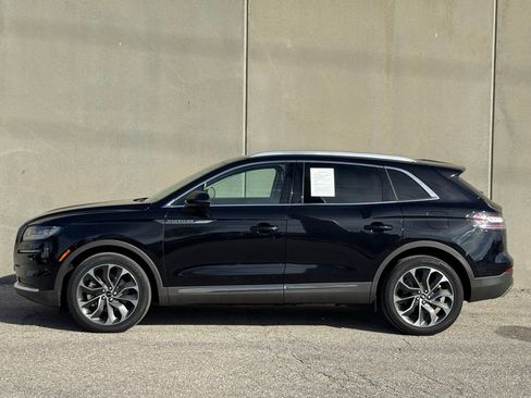 Used 2021 Lincoln Nautilus Reserve image 31