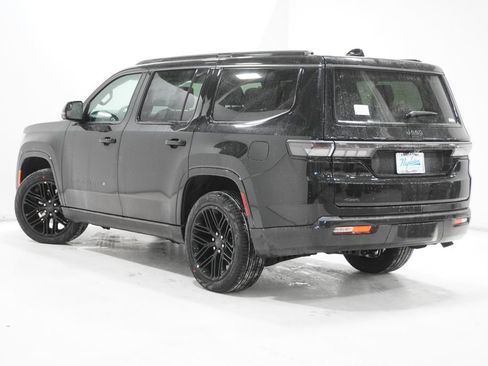 New 2026 Jeep Grand Wagoneer Limited image 5