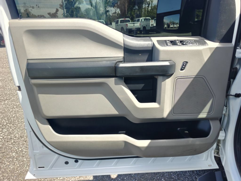 Used 2022 Ford F250 XL w/ STX Appearance Package AWD/4WD image 19