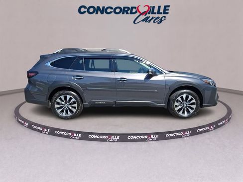 Certified 2023 Subaru Outback Touring XT AWD/4WD image 8