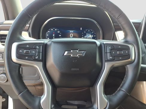 Used 2024 Chevrolet Tahoe Z71 w/ Luxury Package AWD/4WD image 29