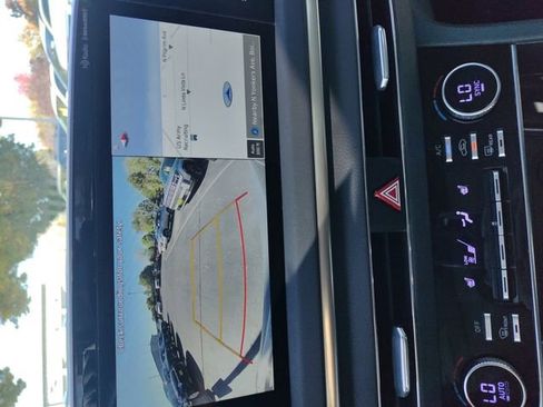 Used 2023 Hyundai Sonata SEL w/ Cargo Package image 17