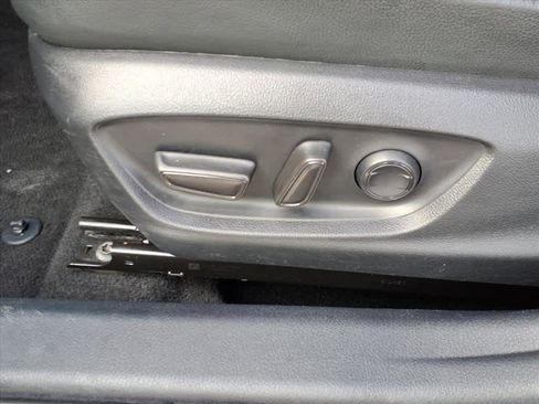 Used 2023 Toyota Camry XSE image 16