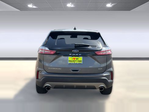 Used 2023 Ford Edge Titanium AWD/4WD image 10