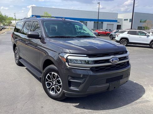 Used 2024 Ford Expedition Max XLT AWD/4WD image 7