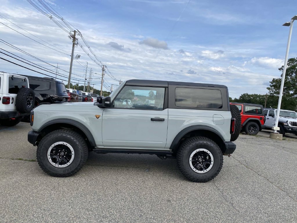 Used 2023 Ford Bronco Badlands w/ Sasquatch Package AWD/4WD image 7