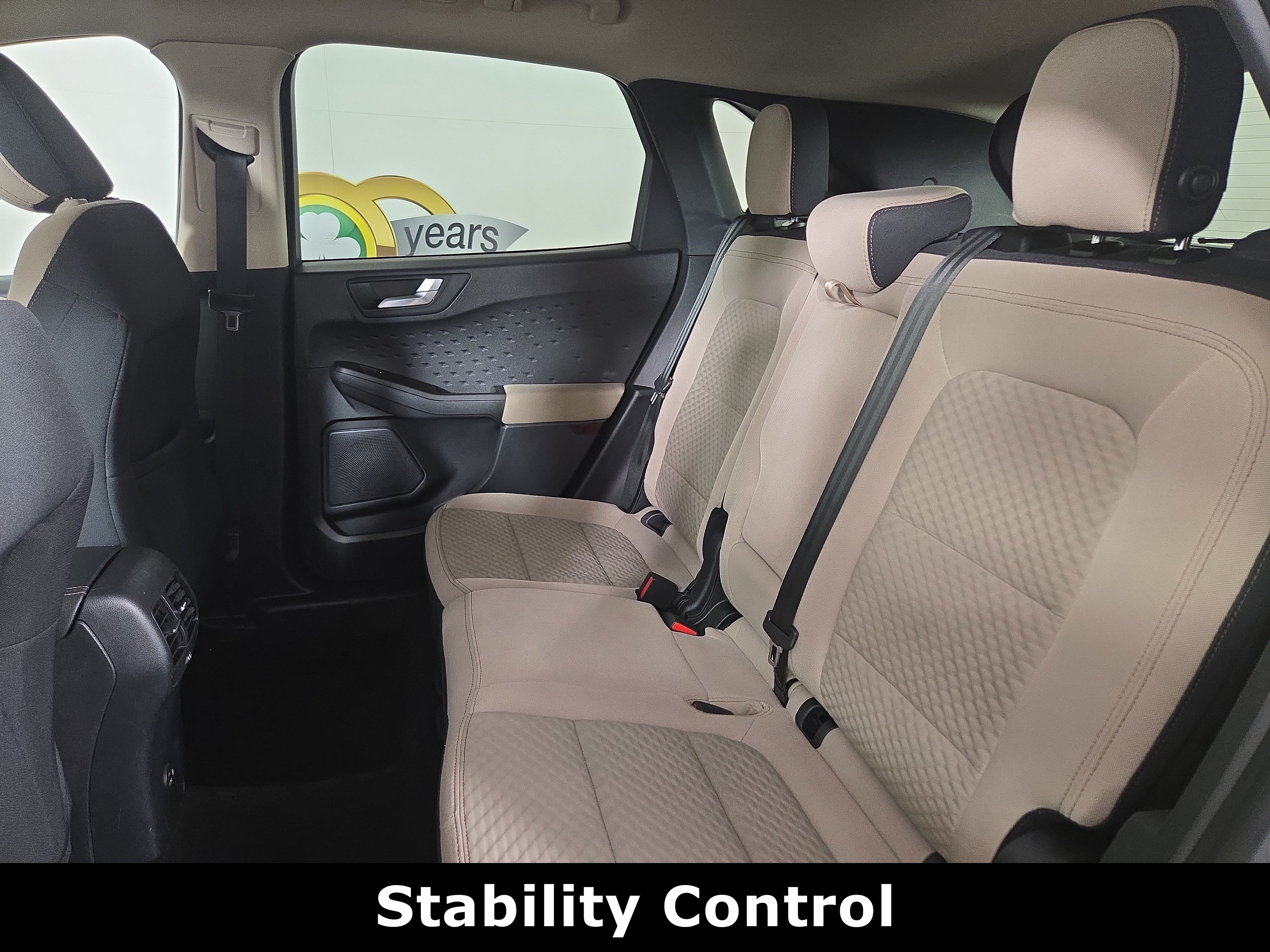 Used 2020 Ford Escape SE FWD image 12
