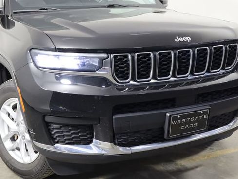 Used 2022 Jeep Grand Cherokee L Laredo w/ Luxury Tech Group I AWD/4WD image 44