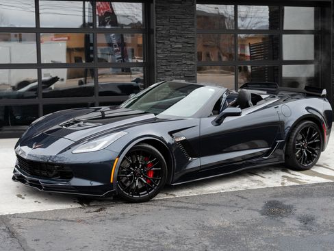 Used 2016 Chevrolet Corvette Z06 w/ 3LZ Preferred Equipment Group image 10