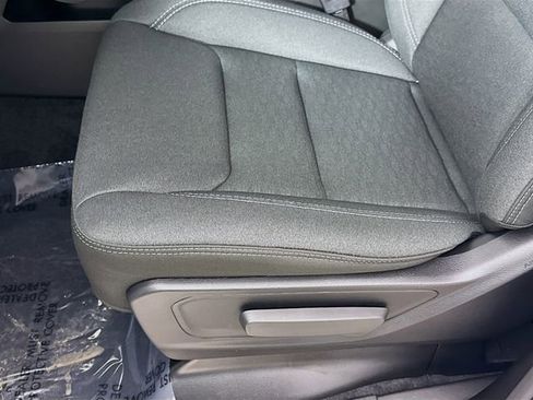 New 2026 RAM 1500 Express AWD/4WD image 18