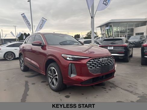 New 2025 Audi Q5 Premium image 2