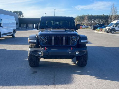 New 2025 Jeep Gladiator Rubicon image 2