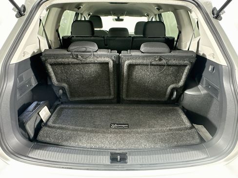 Used 2023 Volkswagen Tiguan S FWD image 28