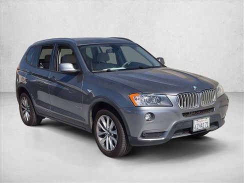 Used 2013 BMW X3 xDrive28i AWD/4WD image 3