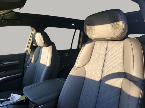 New 2026 Cadillac Escalade IQL Luxury image 31