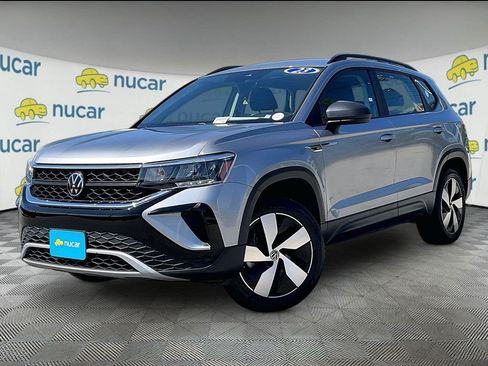 Used 2023 Volkswagen Taos S w/ Driver Assistance Package AWD/4WD image 3