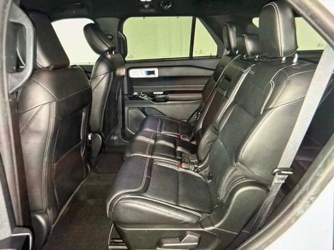 Used 2023 Ford Explorer ST w/ Equipment Group 401A AWD/4WD image 8