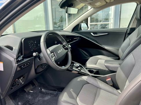 Used 2023 Kia Niro Wind image 15
