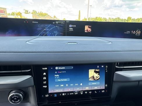 New 2025 Lincoln Navigator Reserve w/ Jet Appearance Package image 16