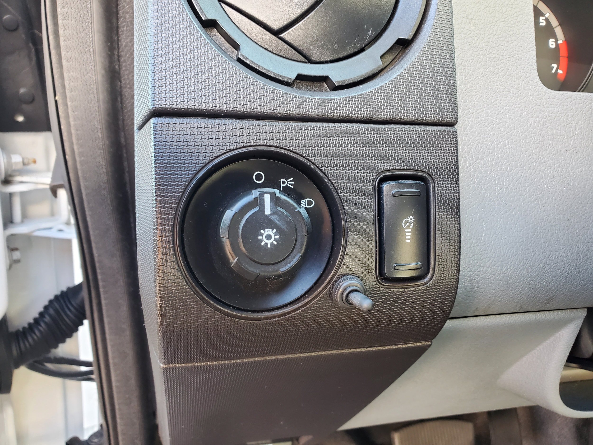 Used 2016 Ford F250 XL AWD/4WD image 12