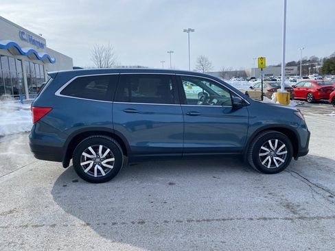 Used 2020 Honda Pilot EX image 2