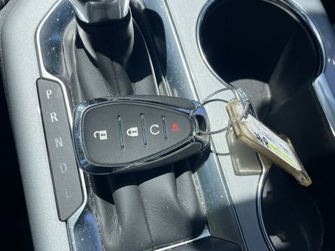 Used 2025 Chevrolet Blazer LT image 14