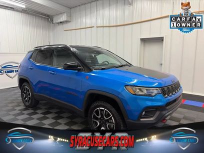 Used 2025 Jeep Compass Trailhawk