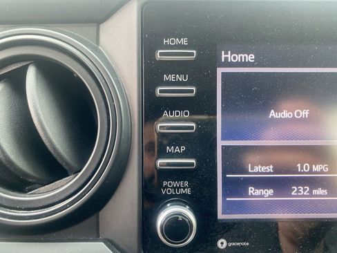 Used 2022 Toyota Tacoma SR w/ SR Convenience Package image 17