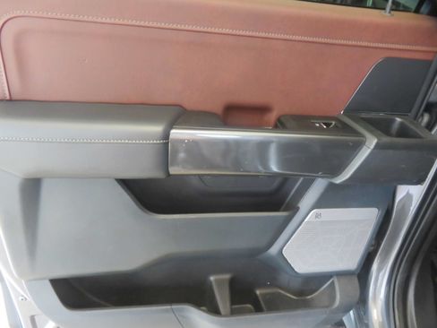 Used 2021 Ford F150 Lariat w/ Equipment Group 502A High AWD/4WD image 18