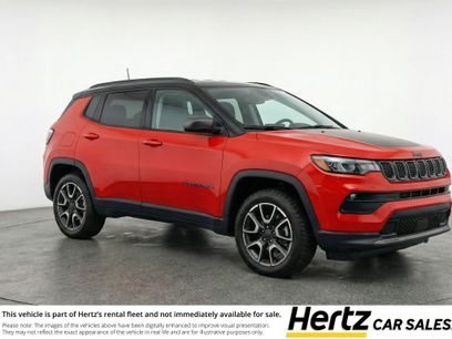 Used 2025 Jeep Compass Trailhawk
