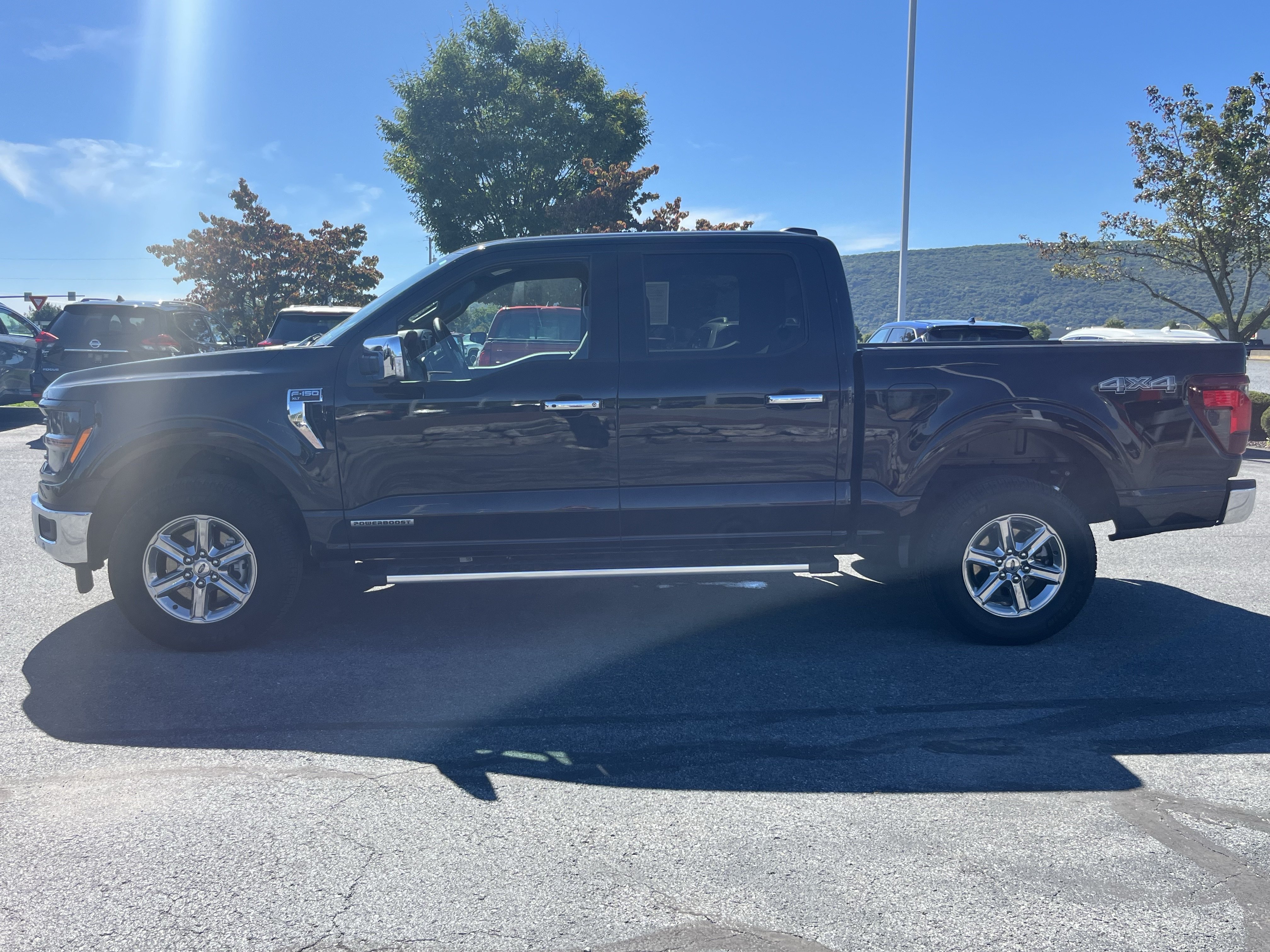 Used 2025 Ford F150 XLT w/ Equipment Group 302A MID AWD/4WD image 7