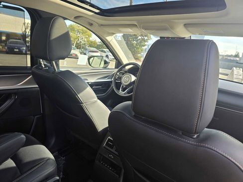 Used 2025 MAZDA CX-90 3.3 Turbo w/ Premium Sport Pkg image 15