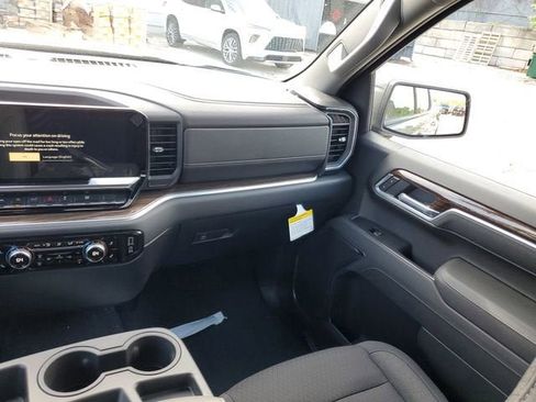 New 2026 GMC Sierra 1500 Elevation AWD/4WD image 16